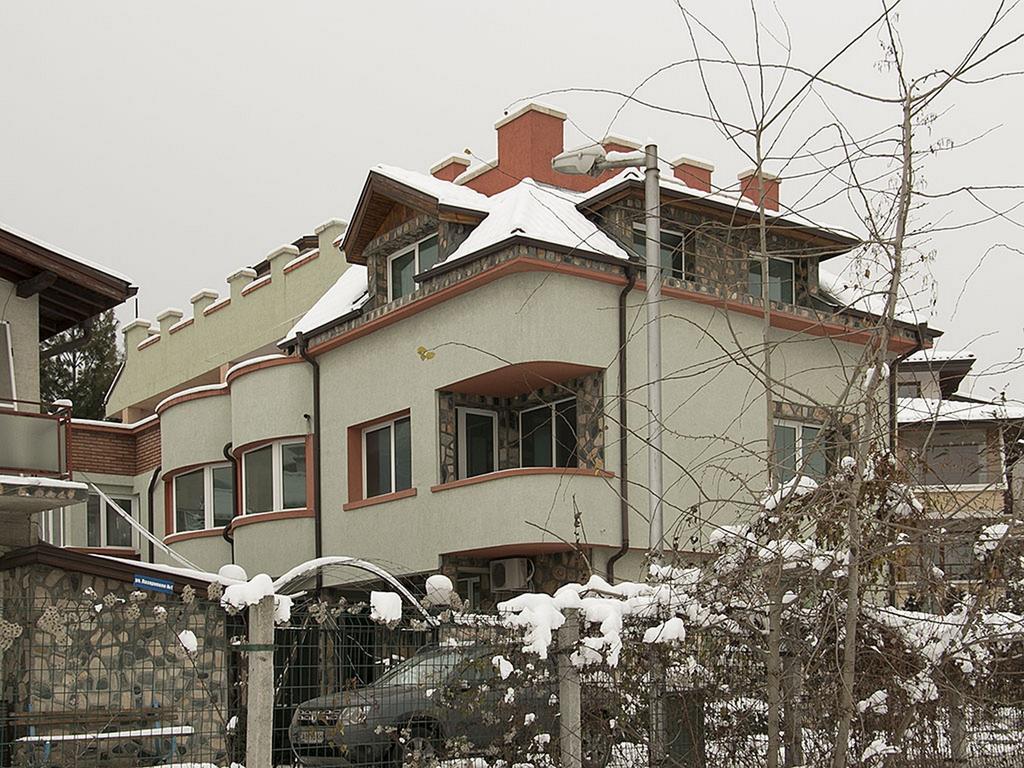 за гости 
